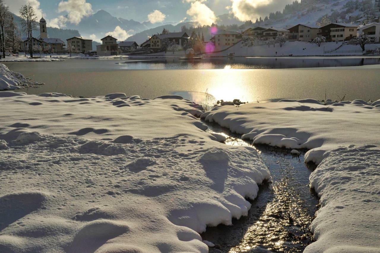 Casa Al Lag - Direkt Am Laaxersee Luaran gambar
